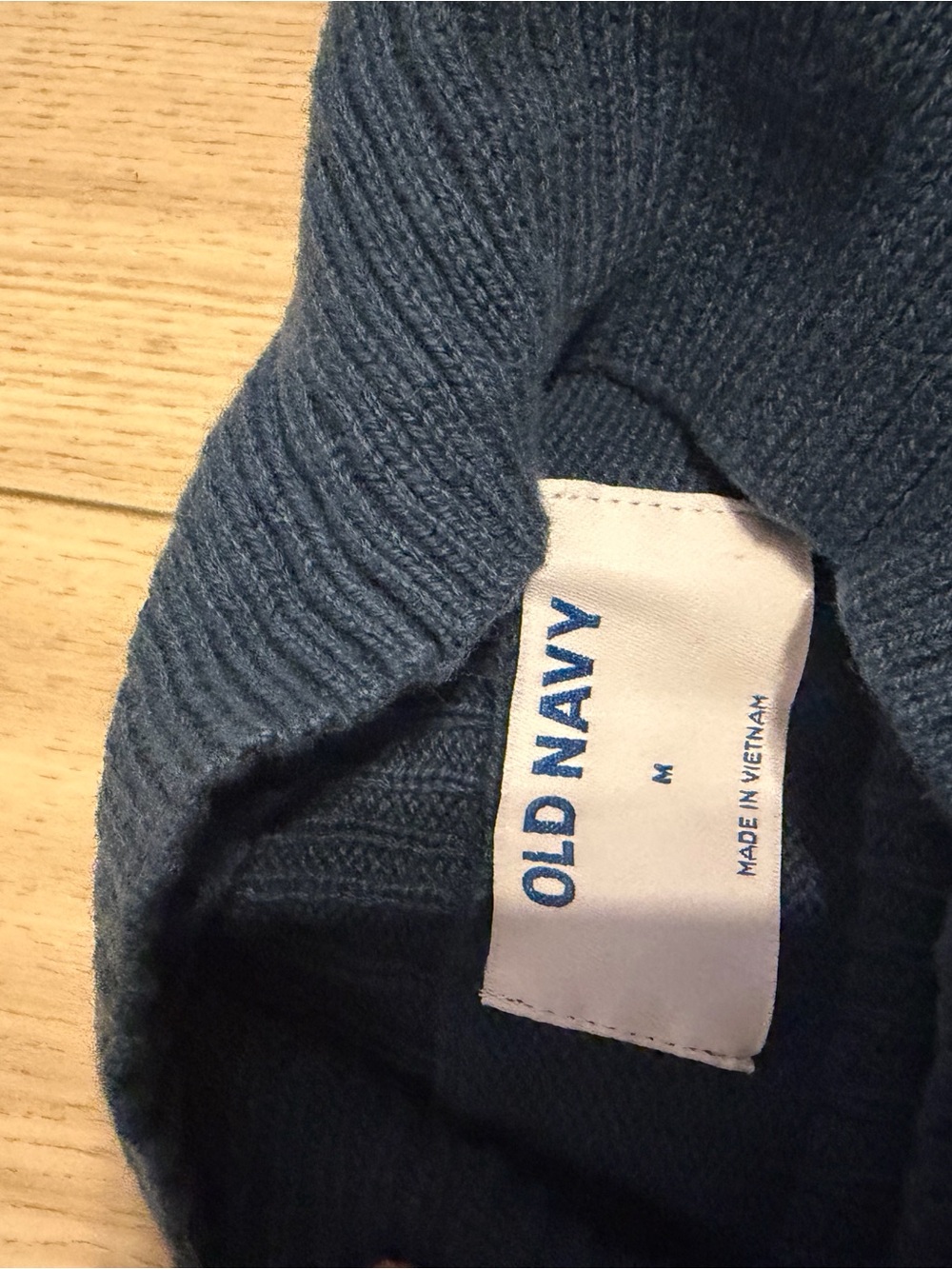 Old Navy Women’s Dark Blue Turtleneck Sweater - Picture 3 of 3